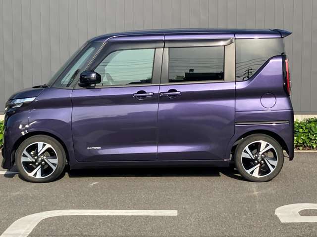 無料見積り依頼からご成約のお客様には、日産オリジナル商品「ウインドウ撥水12ヶ月タイプ」を施工致します。見積り依頼をされていないお客様は「ネットを見てきた」と声を掛けてください。