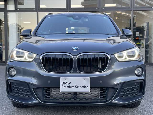 時を経ても深い魅力を放ち続けるBMW。より快適にお乗り頂くためにサポートプログラムをご用意しております。※認定中古車保証は登録日より最長4年間まで延長が可能です。