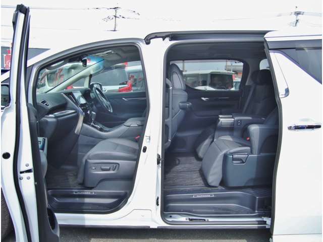 全国どこでも販売陸雄可能です！お車を見に来れないお客様はぜひオンライン商談もございますのでご相談ください。群馬、長野、栃木、埼玉、東京、神奈川、千葉、茨城、福島、山形、宮城、岩手、秋田、青森、北海道、