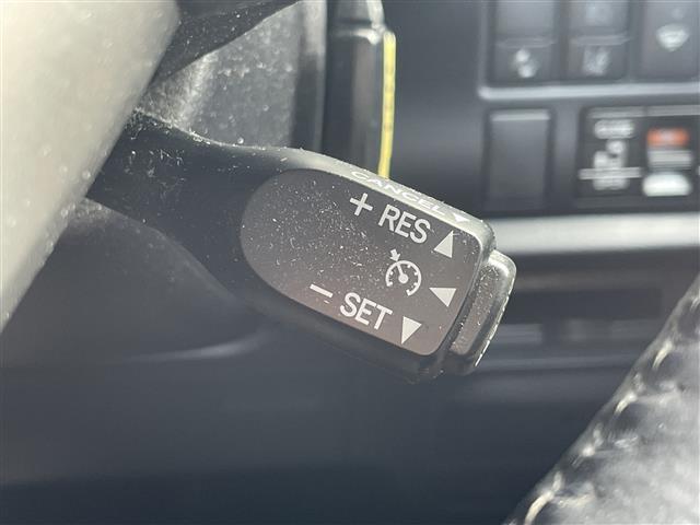 【運転席操作部】快適なドライブを楽しむための機能が装備されています！運転席から触れるので、使いやすいです！除菌プランいれていただくと、さらに清潔で安心していただけます！