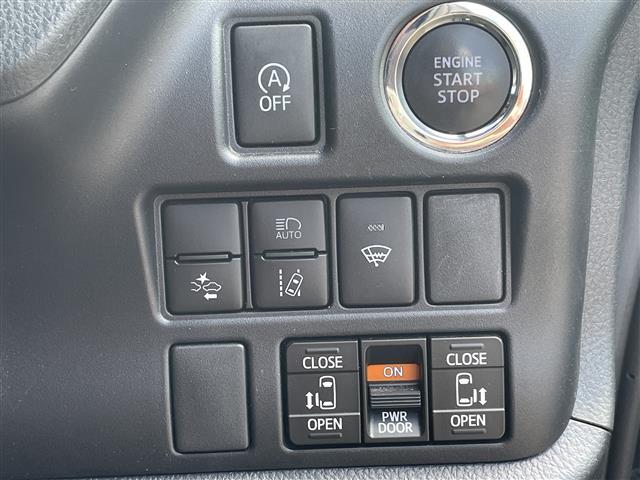 【運転席操作部】快適なドライブを楽しむための機能が装備されています！運転席から触れるので、使いやすいです！除菌プランいれていただくと、さらに清潔で安心していただけます！