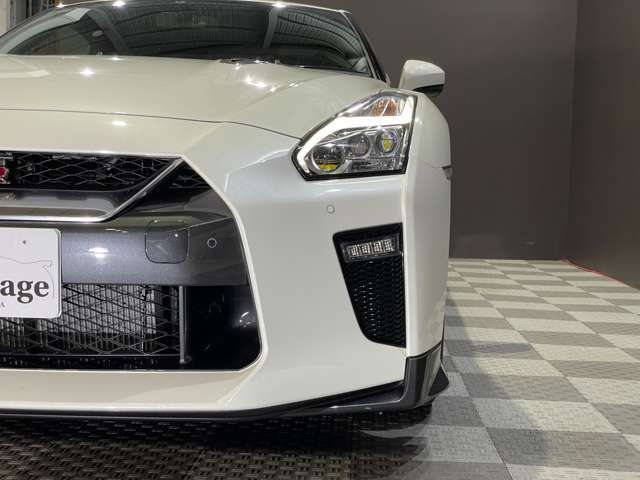 日産ハイパフォーマンスセンターにて納車前点検を行います！