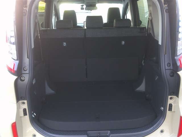 広々としたトランクルーム