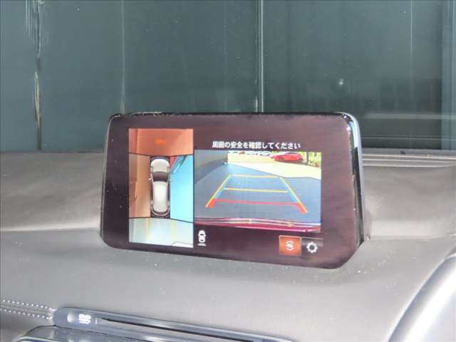 360度ビューモニター　4つのカメラで前後左右、俯瞰映像を表示、ドライバーからは見えない領域の危険認知をサポートするシステムを搭載しています。目視確認を忘れずにお願いします★☆★☆