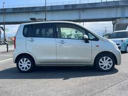 本社松崎店は認証工場完備しております。車検のみのお客様も歓迎しております。もちろん、販売車両は点検後ご納車致します。