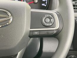 【アダプティブクルーズコントロール】高速道路での長距離走行が楽に！！自動で速度を保つクルーズコントロールが、衝突軽減システムと連携し、前方の車両を感知して車間を保つように速度調節してくれます！！