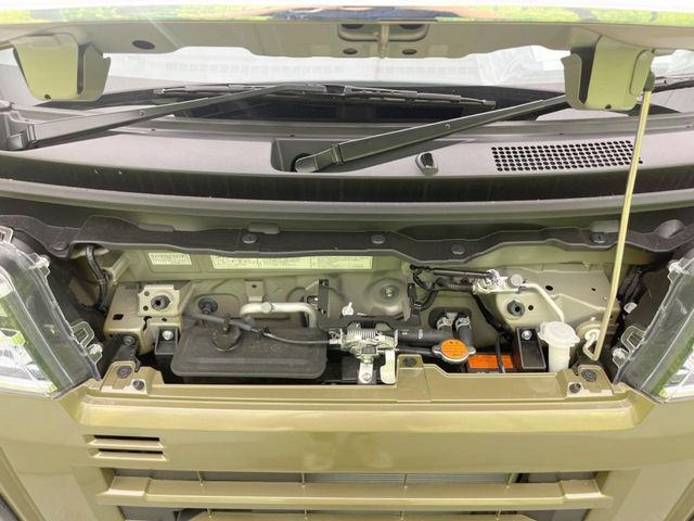親切・丁寧な専門メカニックスタッフが応対！・車検・点検整備・事故等の修理などアフターサービスも安心。お車のカスタマイズもネクステージのサービススタッフまでご相談ください！