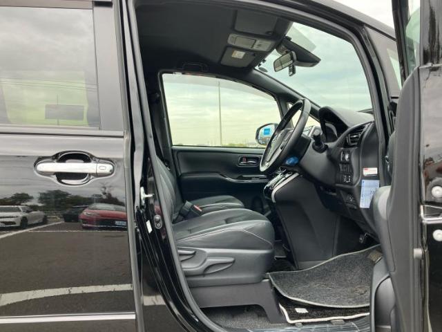 「この車の写真をもっと見たい」「状態が気になる」「この装備はついている？」どんな小さな疑問でもお気軽にお問い合わせください！