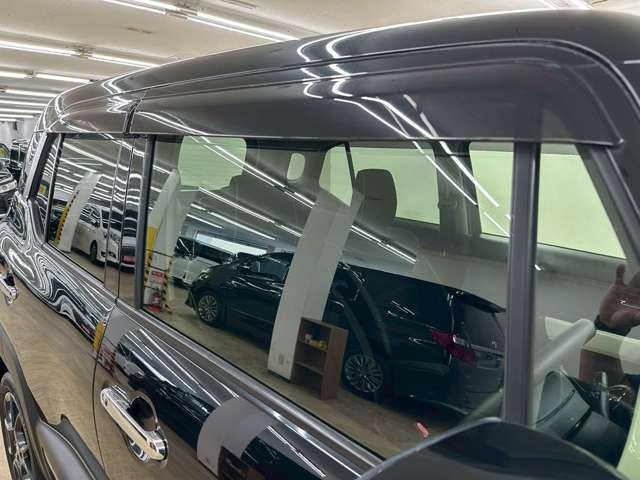 ご納車前には自社認証工場にてしっかり法定点検を行います！エンジンオイル・オイルエレメント・ワイパーゴム等の標準交換部品以外にも点検後交換が必要な消耗部品等も交換・整備致します