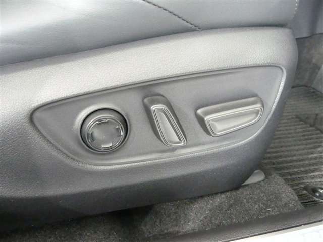 【ご相談下さい】当店はお客様のクルマ選びに寄り添います！なんでも相談してください。もちろんクルマもしっかり整備を施してから納車致します。