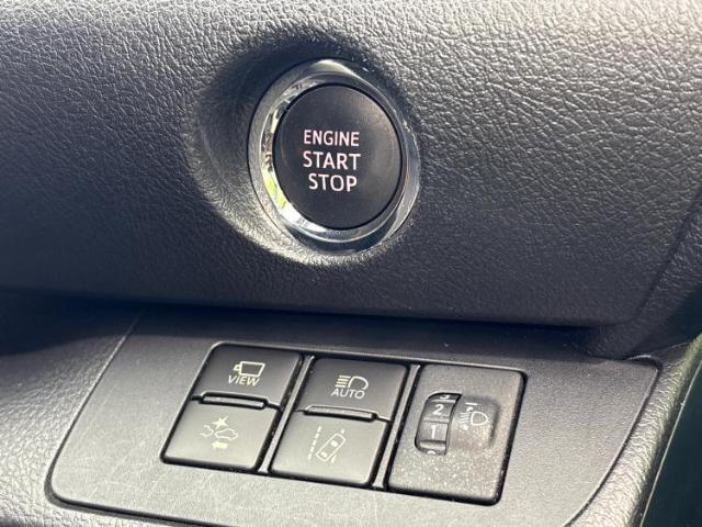 お車に合わせて無料保証以外にも、保証範囲、期間、距離を拡充させた有料保証もご用意しております！中古車の購入が初めてで不安・・・というお客様もご安心ください！