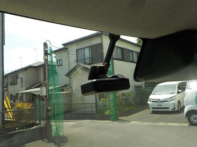 ドラレコ付きです