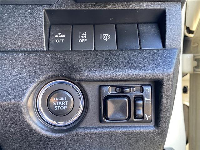 こだわりがあってなかなか気に入ったお車がないそこのお客様！全国のオークションからピッタリの1台を探すことが可能です。ぜひ一度お問い合わせください。