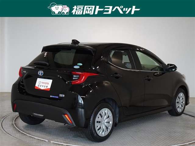 色は人気のブラックです。