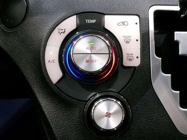 オートエアコン。