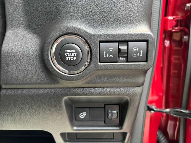 ステアリングヒーターがついているので寒い時期にハンドルが冷たくありません