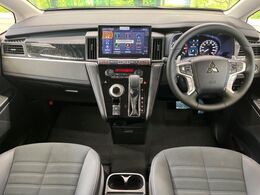 グループ総在庫数約30，000台！！全国の系列店からメーカー・車種問わずご紹介出来るので、あなたにピッタリのお車が見つかるはずです♪まずはお問い合わせ下さい☆