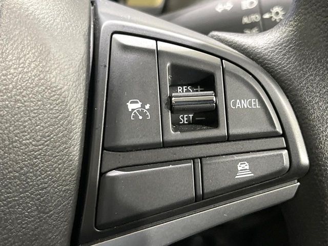 【アダプティブクルーズコントロール】高速道路での長距離走行が楽に！！自動で速度を保つクルーズコントロールが、衝突軽減システムと連携し、前方の車両を感知して車間を保つように速度調節してくれます！！