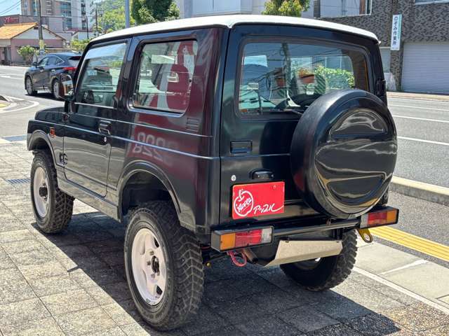 くつろげる商談スペース♪キッズスペースも完備しております♪お気軽にお越しください