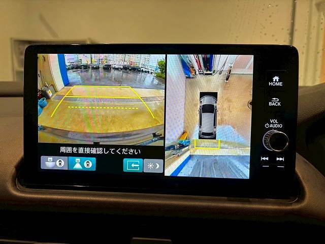 【アラウンドビューモニター】全周囲カメラで危険察知。狭い駐車場でも安心して駐車できますね。