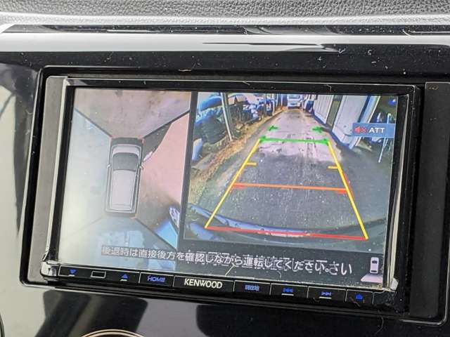 キッズスペースがあるのでお子さんを預けていただければ安心してお車を見ることができます♪おもちゃもたくさんあります♪