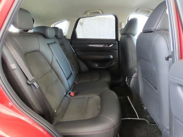【車内ルームクリーニング済】展示前に内装・外装をプロがしっかりとクリーニングしております。