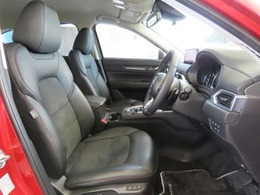 【運転席10Wayパワーシート＆ドライビングポジションメモリー機能】運転手にあったシートパターン設定可能です。