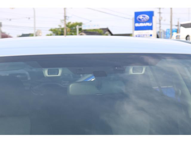 安全・安心！運転支援システム！アイサイト付き。ステレオカメラで常に前方を監視し、必要に応じてブレーキなどの制御を行う支援システムでドライバーの安全運転をサポートします。