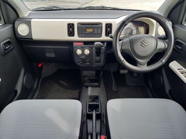 ＜フロント内装＞嫌なにおいもありませんので快適にご使用できます♪