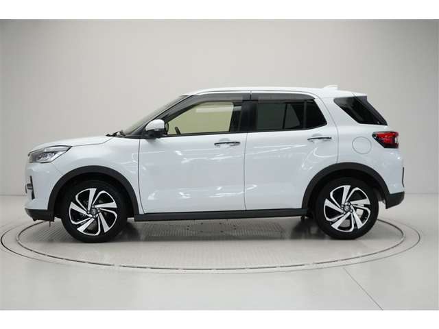 広島トヨタは、広島県内の方への販売に限らせていただきます。予めご了承くださいませ。