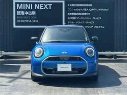 フロントマスク