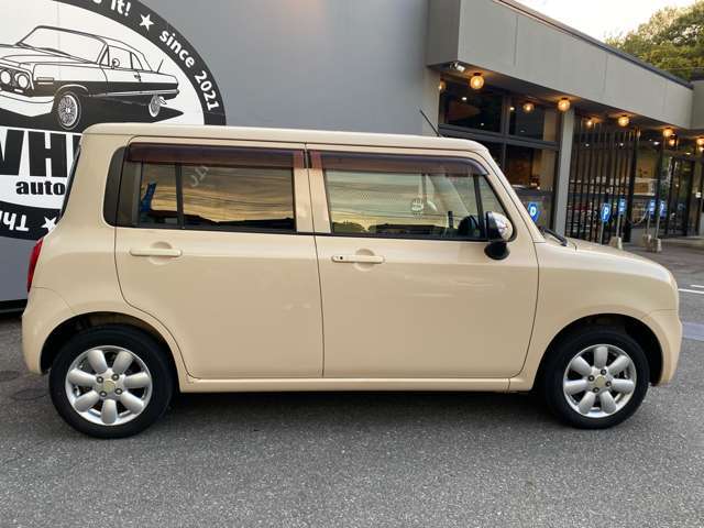 ナビ、ETC、モニター類、各種追加取り付け大歓迎です！