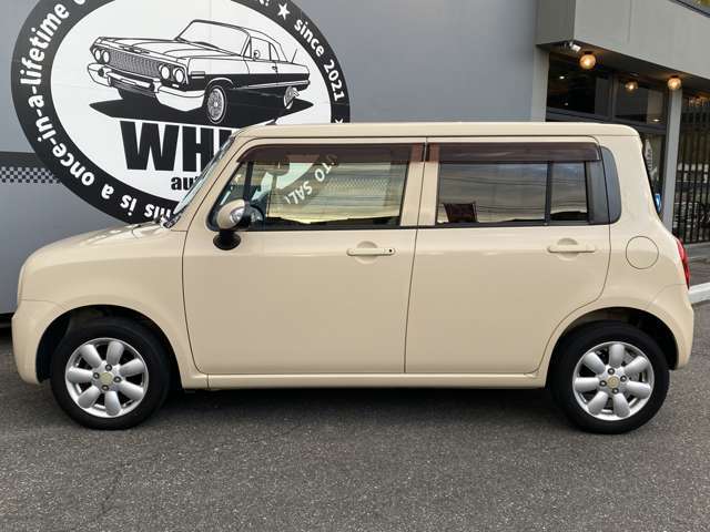 ヘッドライトのくすみにお困りではありませんか？弊社では持込車両のヘッドライト磨き、コーティングも致しております！