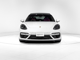 ボディーカラー　キャララホワイトメタリック　ストックヤードにて、保管している場合がございます。ご来店の際は、事前にご連絡を賜りますよう、お願い申し上げます。TEL 03-3315-0986