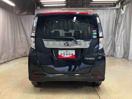 納車前にはプロのメカニックが、各部の点検を行います。ディーラーにしか出来ない品質、そしてサービスできっと満足していただけると思います！