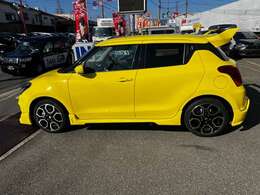 最終モデル未使用車最後の1台当店デモカー仕様高額スペシャルパーツ多数お買得な1台車高調スペシャルエキゾーストハイパーECU 馬力UPフルエアロとにかくお金掛かってます御早めに