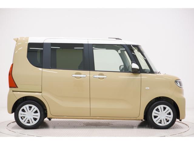 県内13店舗にて常時500台以上ダイハツ車を展示中です。見て、触って、納得のいく一台をぜひ見つけてください。