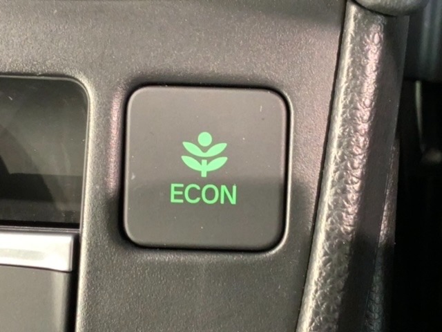 エコモードスイッチで省エネ運転も出来ます。