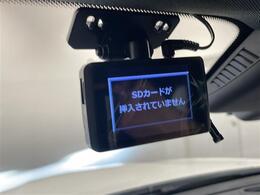 LIBERALAの全国在庫約2,400台※！その中から厳選したお車をご提案！お近くの店舗でのご納車可能！その品揃えと品質に驚くこと間違い無し！※2023年10月現在。売約済みの可能性もございます。