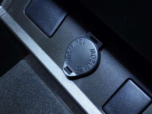 とても使い勝手の良いおクルマです！おすすめの1台！ぜひ、お早めにお問い合わせ下さい。