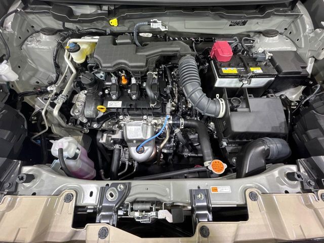 親切・丁寧な専門メカニックスタッフが応対！・車検・点検整備・事故等の修理などアフターサービスも安心。お車のカスタマイズもネクステージのサービススタッフまでご相談ください！