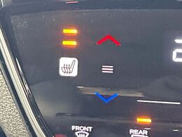 【シートヒーター】寒い日に重宝するシートヒーター！エアコンより早く温まってくれるので寒がりの人も安心ですね♪エアコンの温風は乾燥するから苦手、という方にもをおすすめです。