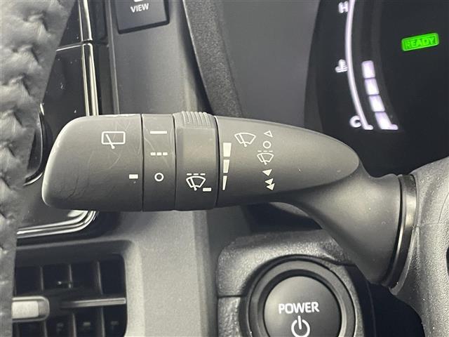 【運転席操作部】快適なドライブを楽しむための機能が装備されています！運転席から触れるので、使いやすいです！除菌プランいれていただくと、さらに清潔で安心していただけます！