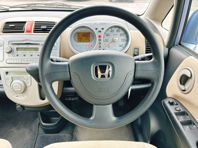 お客様のご予算帯に合わせたお車を常時100台以上取り揃えています！当社のスタッフがお客様のお車選びをしっかりサポートしご提案させていただきます！