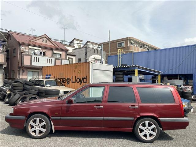 納車整備が一通り完了した後、すぐに納車するのではなく、一旦スタッフにより試乗を行い、問題がなければ納車日をご相談させていただく流れとなります。