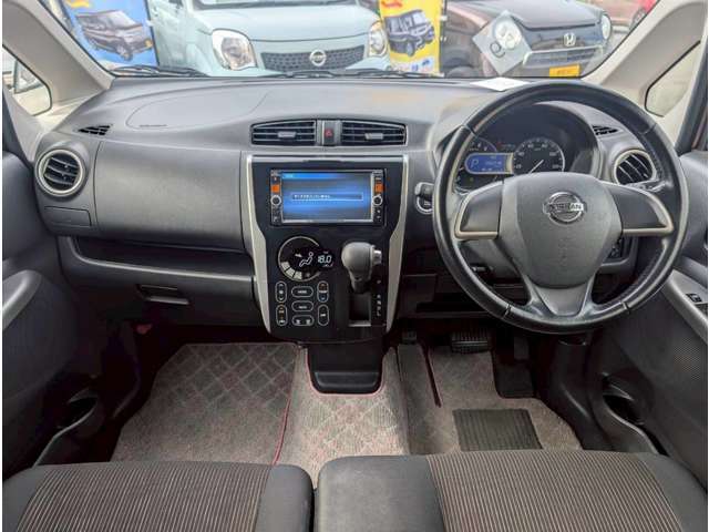 ゆったりとした室内空間で快適にお乗りになられます！また内装に関してもスタッフが綺麗に仕上げご納車させて頂きます！