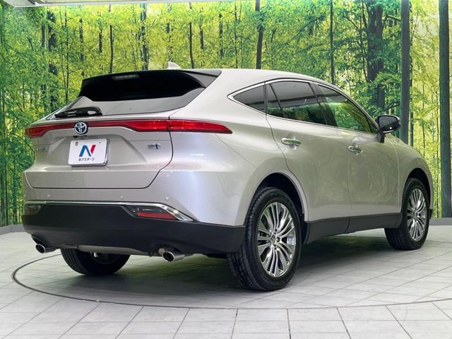 ☆全国のネクステージからお取り寄せが可能※！遠方の店舗に展示してあるクルマが気になる場合も、最寄りの店舗でご覧いただくことが可能です！是非私たちに要望をお聞かせください！※別途費用