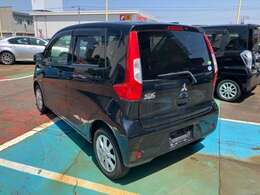 当店では、自社で仕入れした厳選車両を、多数展示しております。リーズナブルなお車を多数在庫しております。掘り出し物を探しにいらしてください。