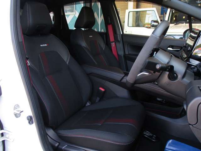 9型コネクトナビ・全方位M・HDMI・Carplay・フルセグ・プロパイロット・BSM・純正17AW・Dインナーミラー・純正ドラレコ・置くだけ充電・ビルトインETC2.0・LEDライト・1オーナー車