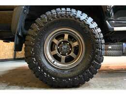 AWはロックガン 16in☆タイヤはOPEN COUNTRY M/T LT315/75R16☆